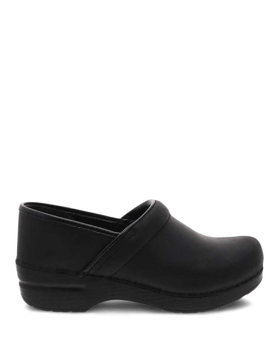 Dansko Professional Women's Black Oiled Clogs – dcmedicalsupply